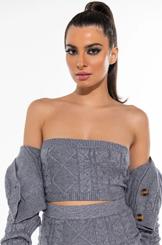 SOME TYPE OF WAY KNIT BANDEAU