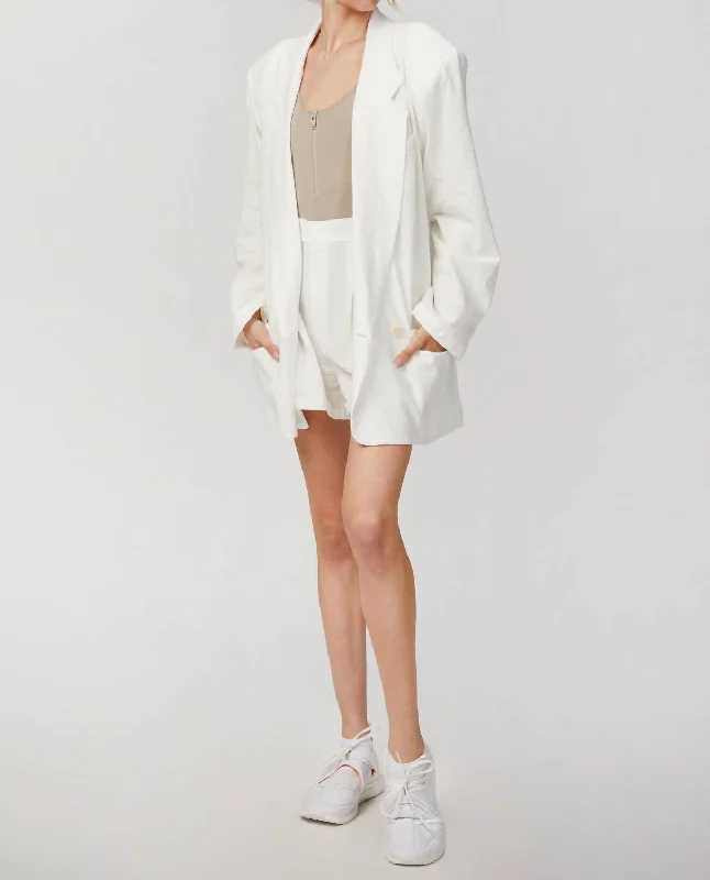 Beach Blazer In White