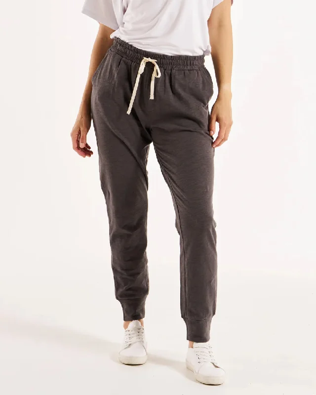 Betty Basics Bondi Jogger